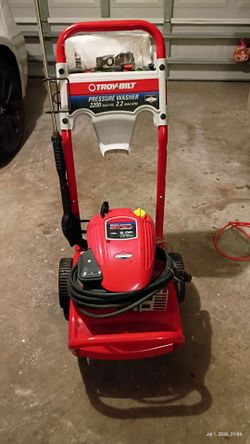 TROY-BILT 2200 PSI 2.2 GPM PRESSURE WASHER
