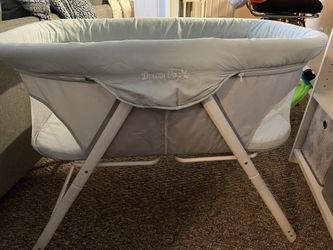 Dream On Me Bassinet