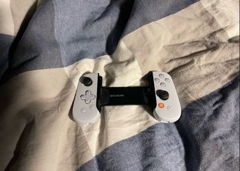 Backbone One PlayStation Edition (Lightning) Mobile Gaming Controller Apple iPhone