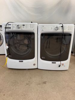Maytag washer and dryer laundry