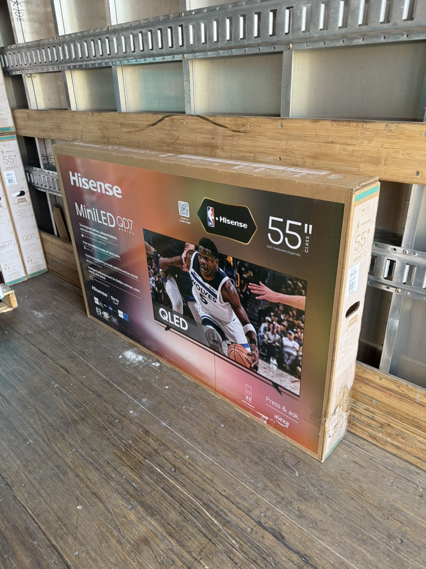 55 HISENSE MINI LED QLED QD7 4K HDR SMART TV