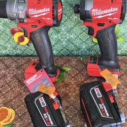 MILWAUKEE M18 FUEL 18-VOLT LITHIUM ION BRUSHLESS CORDLESS GEN-4 HAMMER DRILL AND IMPACT DRIVER  WITH  (2)-5.0AH  BATTERIES 