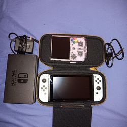 Nintendo Switch And Abernic RG405V