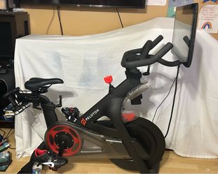 Peloton Interactive Indoor Stationary Bike