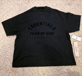 Essentials Black Tee Kids Size 8