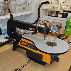 WEN VARIABLE SPEED SCROLL SAW, 16 inch with WORK LIGHT & Uses Pin Or Pinless Blades (used, but like new) 
