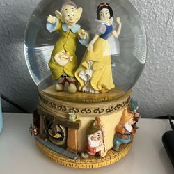 Snow White 