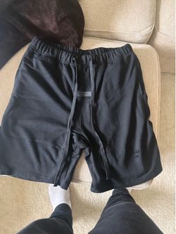 Essentials Shorts