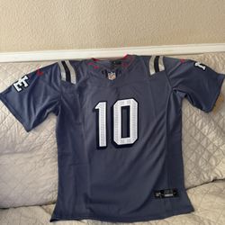 New England Patriots Drake Maye #10  NWT 