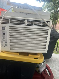 A/C Wall Unit
