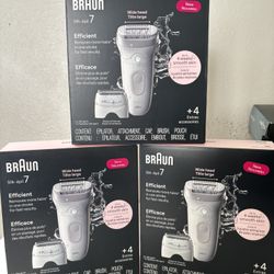 Women’s Razer. Holiday Gift. Brand New