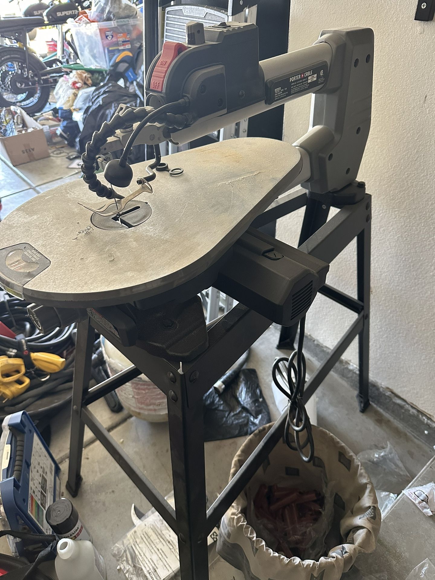 PORTER-CABLE Variable Speed Scroll Saw PCB375SS