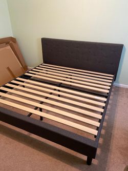 zinus dark grey Upholstered diamond Stitched platform bed frame