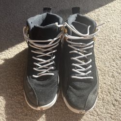 Jordan 12 Reverse Taxi Size 8