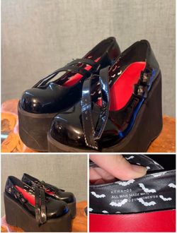Woman’s/teen shoe bundle