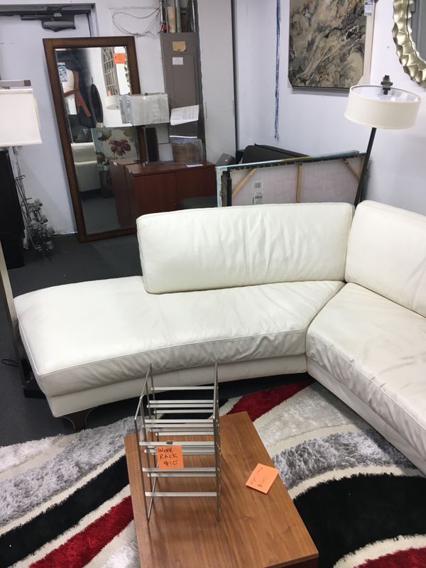 Natuzzi White Leather Sectional Sofa Was 4000 For In Lincolnia Natuzzi White Leather Sectional Sofa Was 4000 For In Lincolnia Va Offerup