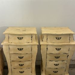 Night Stands / Side Tables