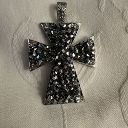 Beautiful Vintage Cross 
