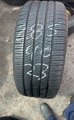 Used Tire 285 40 R23 Scorpion pirelli