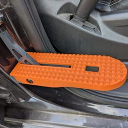 Rightline Gear Door Step