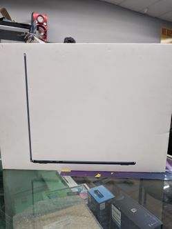 MacBook Air M5 Pay Low Down No Crdt Needed