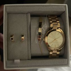 Micheal Kors Watch Gold