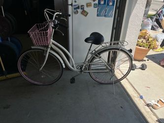 Beach Cruiser Bike