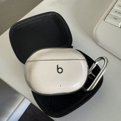 Beats Studio Buds + | True Wireless Noise Cancelling Earbuds & Case