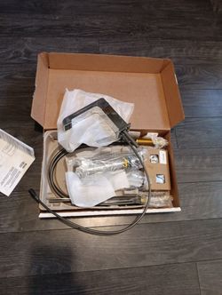 Lav Faucets (Delta)