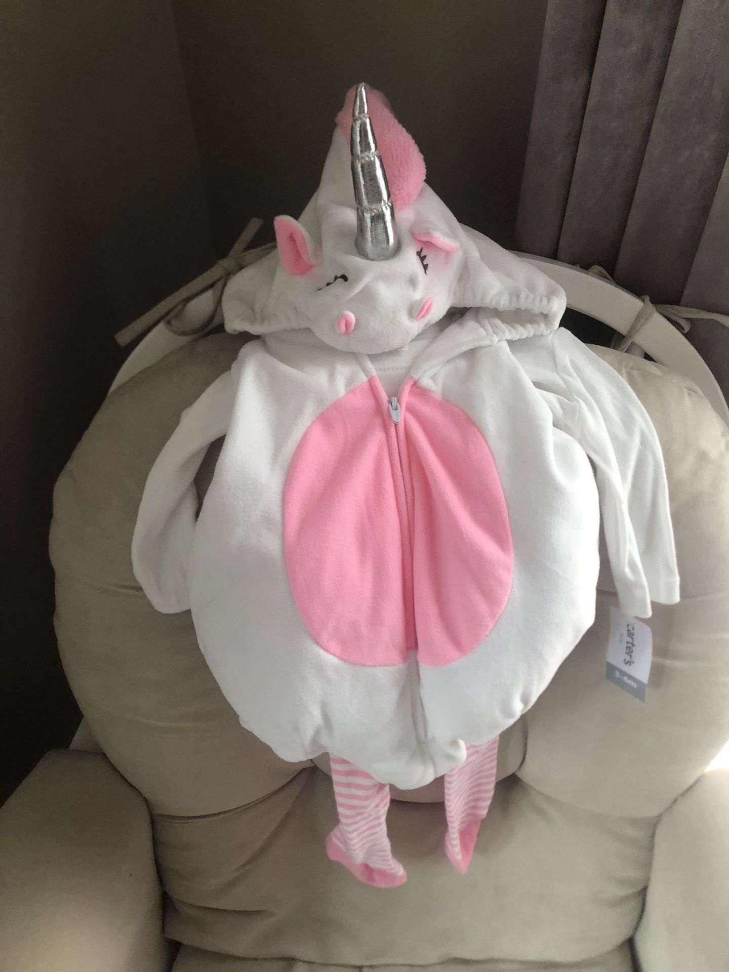unicorn costume 3-6 m New