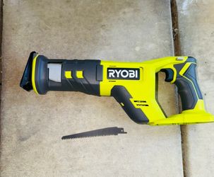 RYOBI ONE+ 18V Cordless Reciprocating Saw with Blade (Tool Only) New