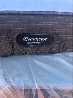 “🔥 Extra Firm King Mattress – Beautyrest Luxury Series – Like New”