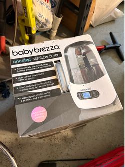 Baby Brezza one step Sterilizer and dryer