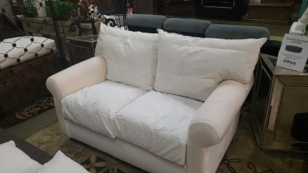 Loveseat as is no cover