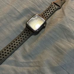 Apple Watch Series 4 - GPS , LTE , 44MM