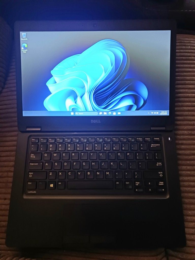 Dell Latitude 14" Laptop Intel Core i5 CPU 12 GB RAM 240 GB SSD Webcam HDMI Wi-Fi & BT Wireless Windows 11 Professional