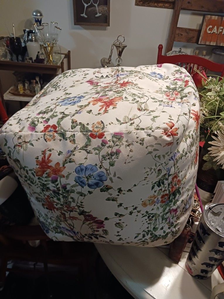 Cute Puff Home Decor Pc 14 Firm
