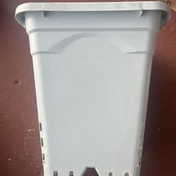 HG9X9SW 9"x9" White，10" Tall, Pack of 24 Square Pot.Plastic Square Nursery Pots,Light Tight and Durable Thickened