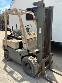 Forklift usado