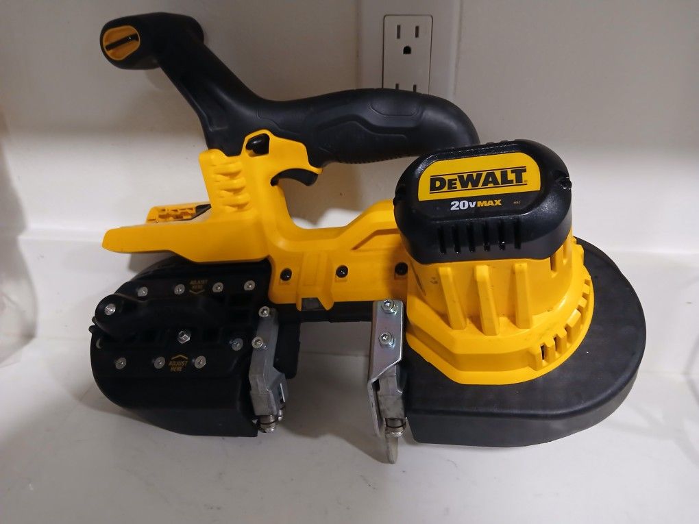 Like New DeWalt Portaban Key To Sitting. Down And Getting It Done
