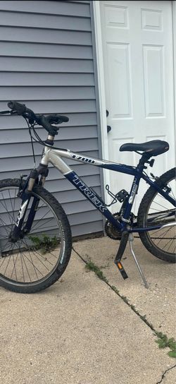 Trek 3700 Mountain Bike