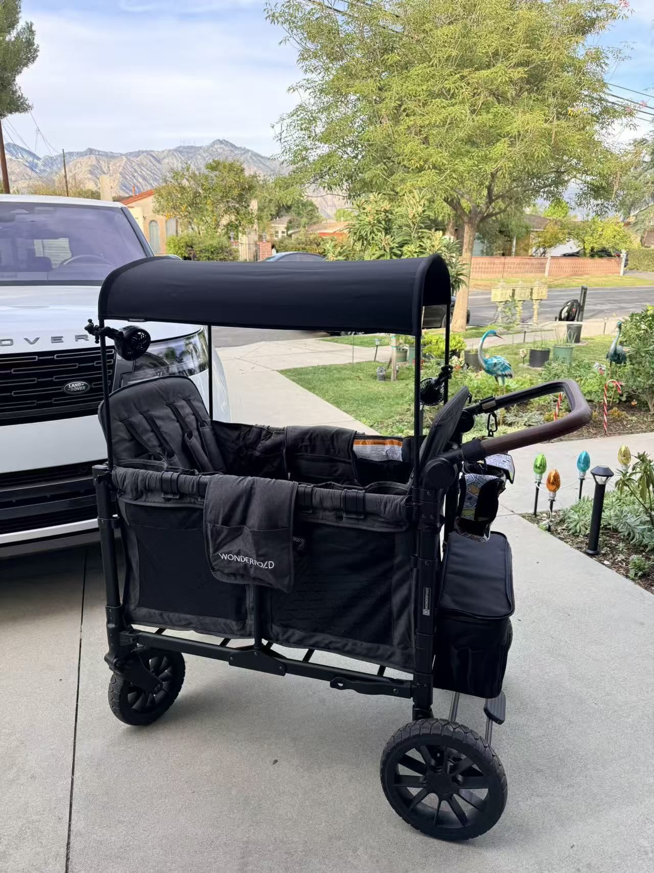 like new Wonderfold 4 seat wagon