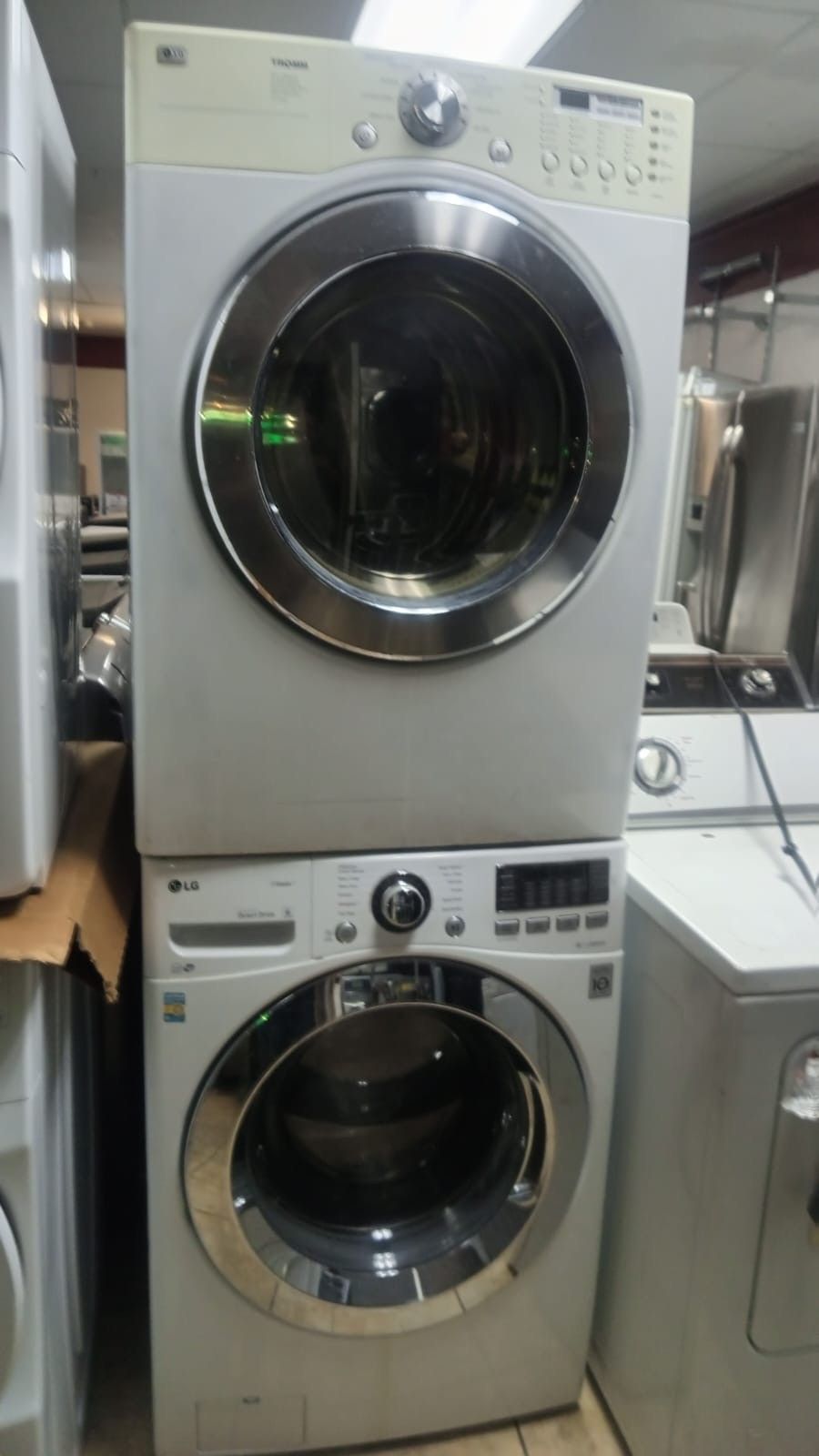 L.G. Washer And Dryer Works Great