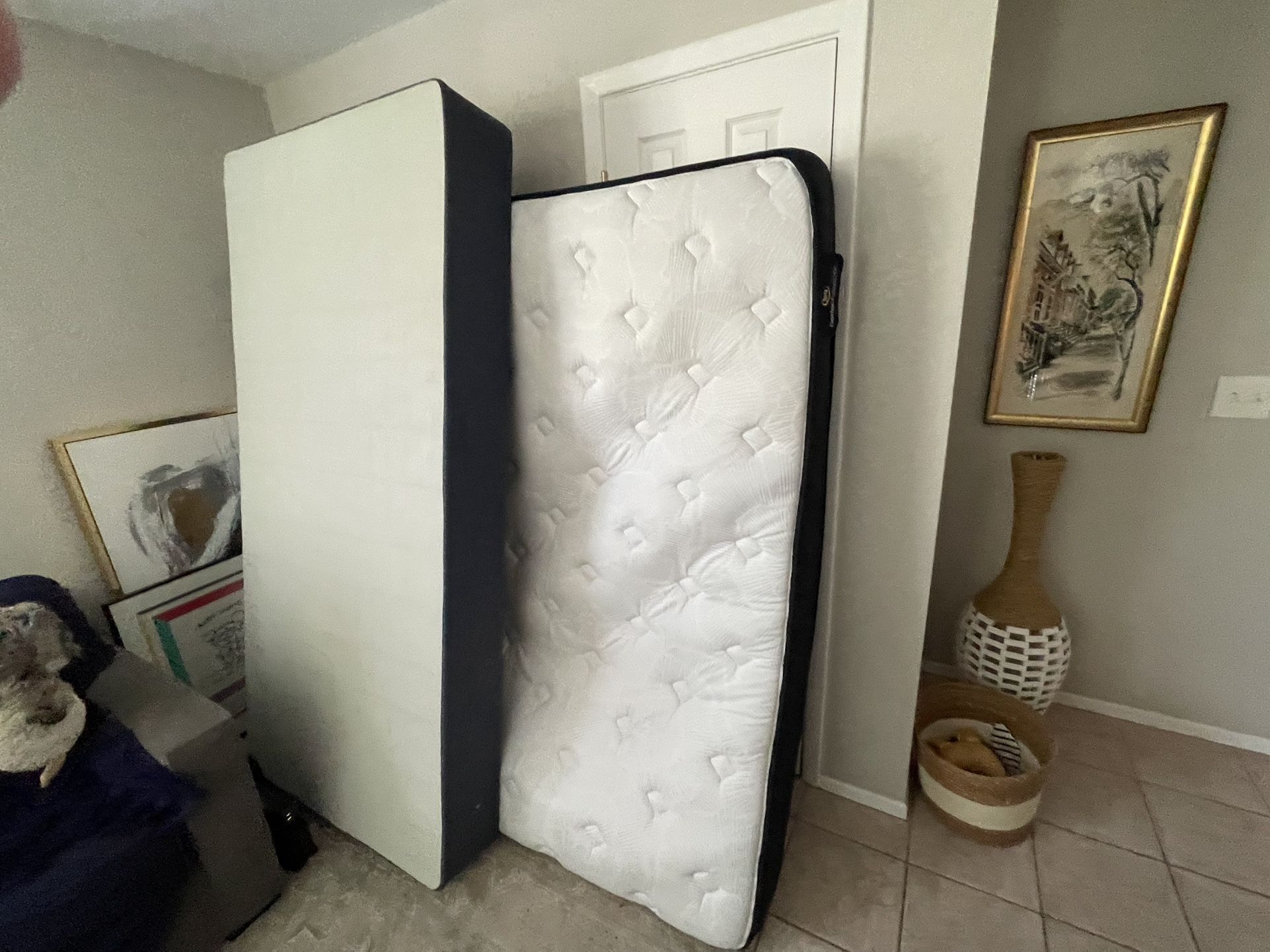 Serta Perfect Sleeper - King Mattress