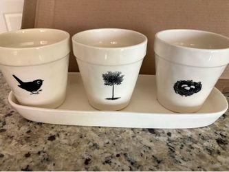 Rae Dunn planter holder