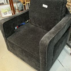Black Modern Swivel Chair, H36”, W30”, D28” PLEASE READ DESCRIPTION