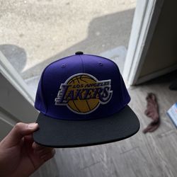 Lakers snap back