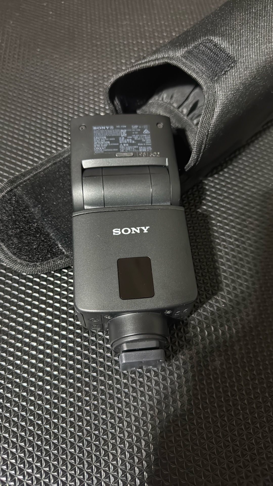 Sony HVL-F32M flash