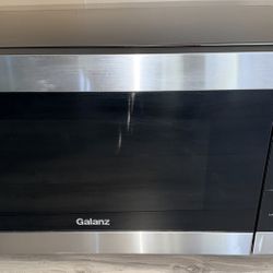 Galanz 1.1 Cu Ft ExpressWave Sensor Cooking Microwave