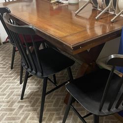 Dining Table and 6 Chairs